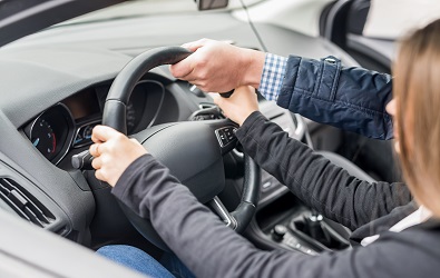 Rent a car Dubai | Fahrschule Zürich, Oerlikon