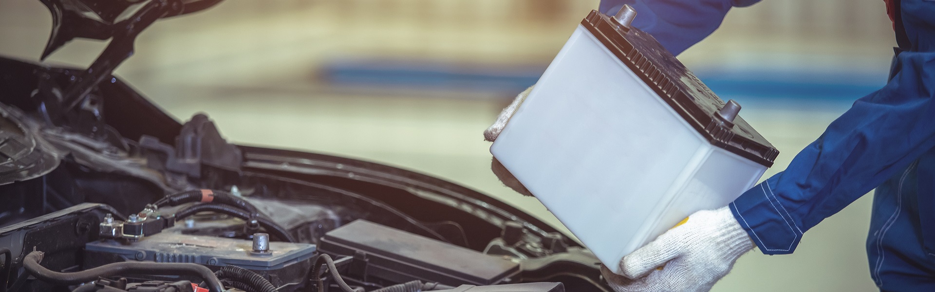 Rent a car Dubai | Prodaja akumulatora